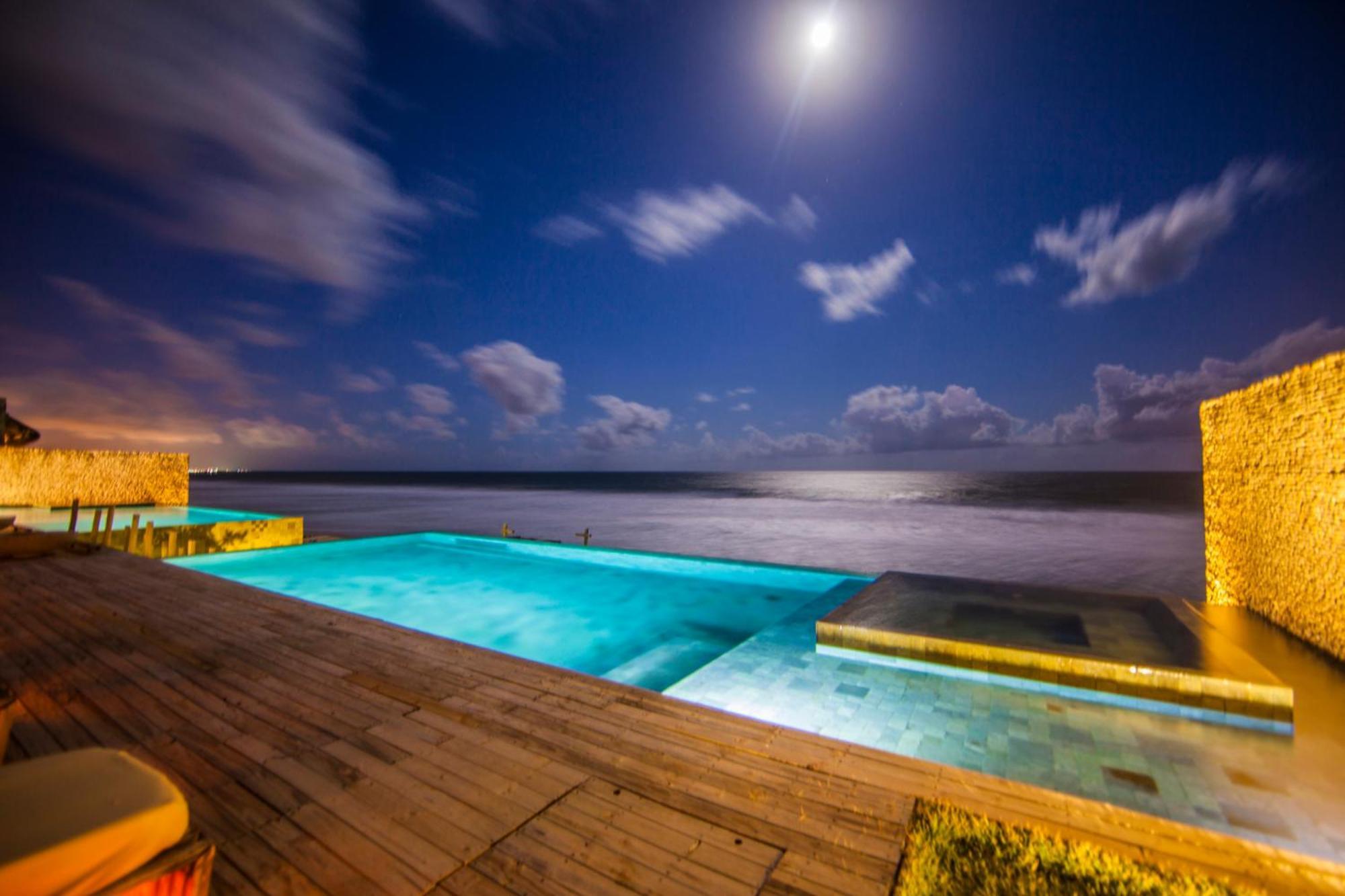 Resort Kenoa Exclusive &