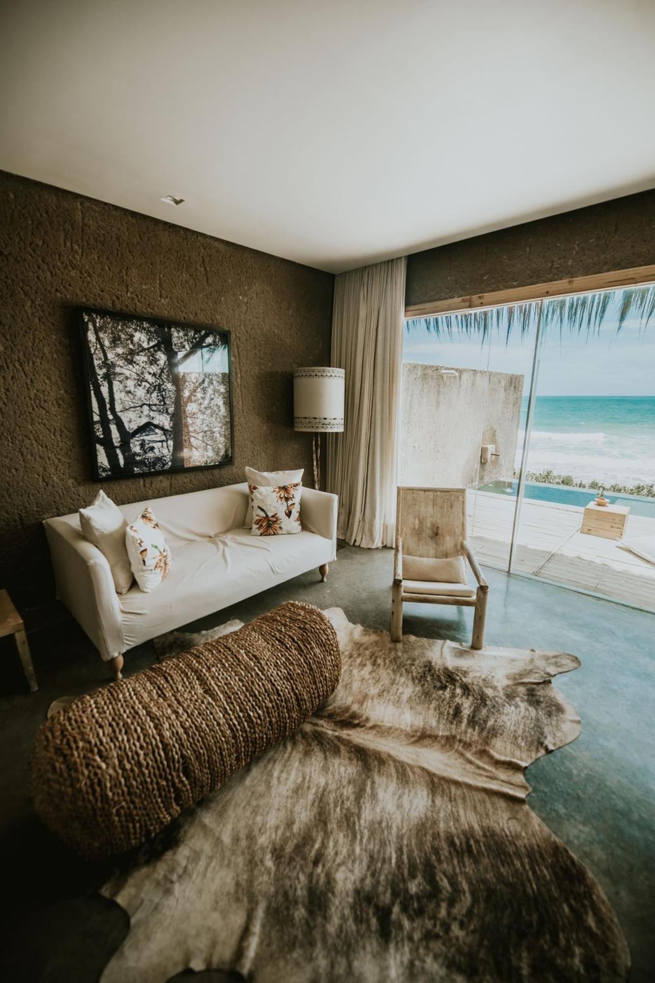 Kenoa Exclusive & 5*